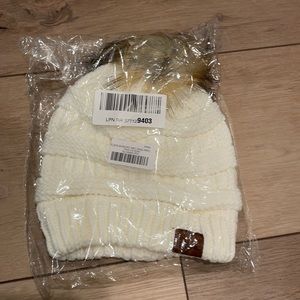 Fasker Cream Beanie